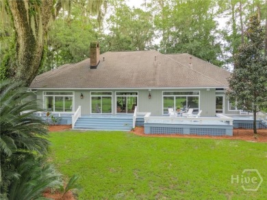 Welcome to this spacious 3,800 sq ft single-level home nestled on The Landings Club - Marshwood in Georgia - for sale on GolfHomes.com, golf home, golf lot
