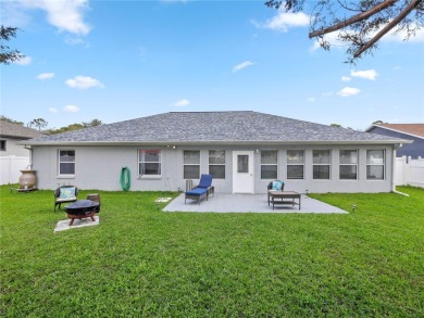 Beautifully Updated Home in the Desirable W Section of Pine on The Grand Club - Pine Lakes Course in Florida - for sale on GolfHomes.com, golf home, golf lot
