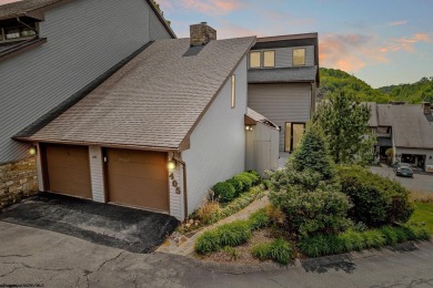 Welcome to this 2 bed, 3.5 bath contemporary end-unit townhome on Lakeview Golf Resort and Spa - Lakeview in West Virginia - for sale on GolfHomes.com, golf home, golf lot