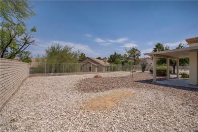 Charming single-story home nestled in the heart of Sun City on Highland Falls Golf Club in Nevada - for sale on GolfHomes.com, golf home, golf lot
