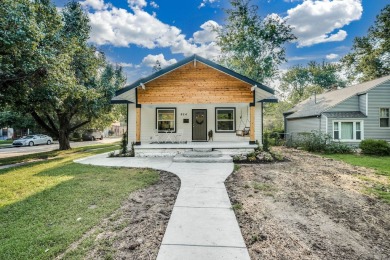Welcome to one of Wichita's most historic neighborhoods! This on Arthur B. Sim Park Golf Course in Kansas - for sale on GolfHomes.com, golf home, golf lot