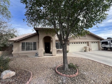 Don't Miss this Opportunity! 
Perfect as a starter home or as on Desert Mirage Golf Course in Arizona - for sale on GolfHomes.com, golf home, golf lot