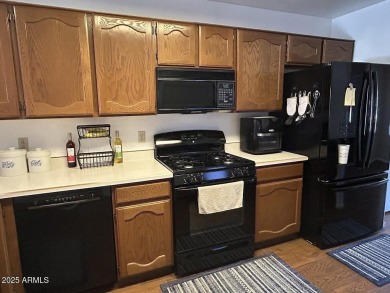 Don't Miss this Opportunity! 
Perfect as a starter home or as on Desert Mirage Golf Course in Arizona - for sale on GolfHomes.com, golf home, golf lot