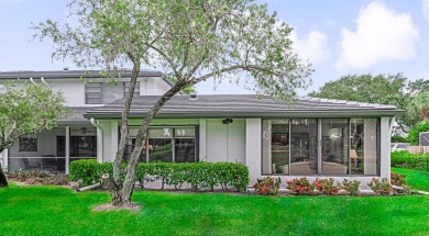 Welcome to this beautifully maintained villa in the exclusive on Hunters Run Golf and Country Club in Florida - for sale on GolfHomes.com, golf home, golf lot
