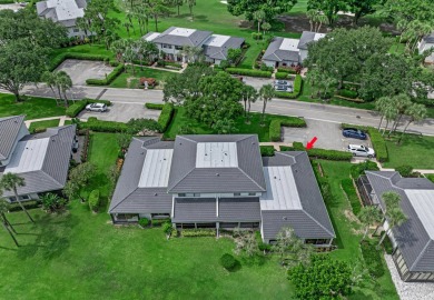 Welcome to this beautifully maintained villa in the exclusive on Hunters Run Golf and Country Club in Florida - for sale on GolfHomes.com, golf home, golf lot