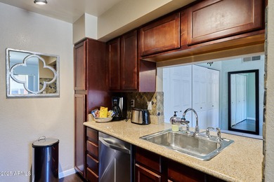 Welcome to this beautifully maintained 1 bedroom, 1 bathroom on Continental Golf Course in Arizona - for sale on GolfHomes.com, golf home, golf lot