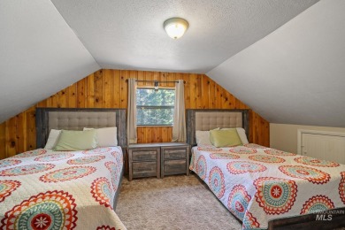 Escape to peace and privacy in this spacious 3-bedroom on Terrace Lakes Golf Resort in Idaho - for sale on GolfHomes.com, golf home, golf lot