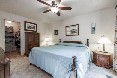 You have to see this Cozy Lake Segovia Townhouse!!  Move in and on DeSoto Golf Course in Arkansas - for sale on GolfHomes.com, golf home, golf lot