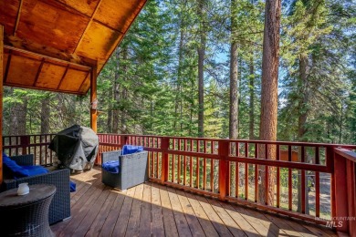 Escape to peace and privacy in this spacious 3-bedroom on Terrace Lakes Golf Resort in Idaho - for sale on GolfHomes.com, golf home, golf lot