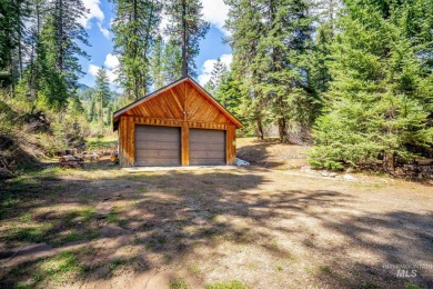 Escape to peace and privacy in this spacious 3-bedroom on Terrace Lakes Golf Resort in Idaho - for sale on GolfHomes.com, golf home, golf lot