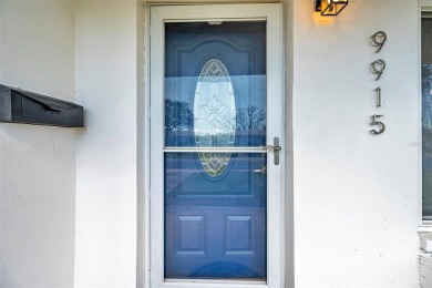 Beautifully renovated home in the golf course community of on Mainlands Golf Club in Florida - for sale on GolfHomes.com, golf home, golf lot