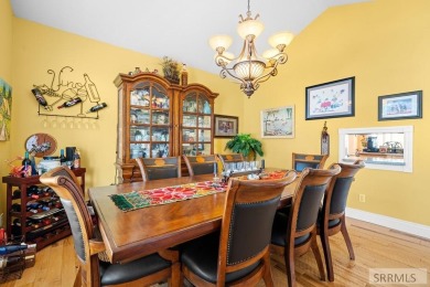 Welcome home to luxury and comfort!! Located in the beautiful on Sage Lakes Municipal Golf Course in Idaho - for sale on GolfHomes.com, golf home, golf lot