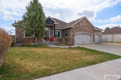 Welcome home to luxury and comfort!! Located in the beautiful on Sage Lakes Municipal Golf Course in Idaho - for sale on GolfHomes.com, golf home, golf lot