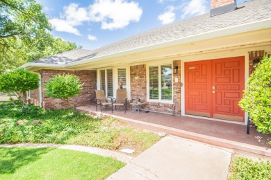Your new home in the original Lakeridge Country Club community on LakeRidge Country Club in Texas - for sale on GolfHomes.com, golf home, golf lot