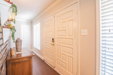 Your new home in the original Lakeridge Country Club community on LakeRidge Country Club in Texas - for sale on GolfHomes.com, golf home, golf lot