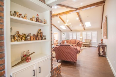 Your new home in the original Lakeridge Country Club community on LakeRidge Country Club in Texas - for sale on GolfHomes.com, golf home, golf lot