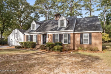 Charming Cape Cod in Sought-After Country Club Estates: Welcome on Washington Yacht and Country Club in North Carolina - for sale on GolfHomes.com, golf home, golf lot