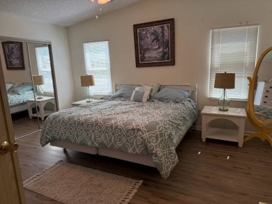 This lovely, 2/2 manufactured home is on leased land. Located in on Pine Lakes Country Club in Florida - for sale on GolfHomes.com, golf home, golf lot