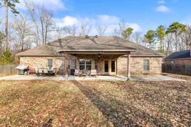 Spacious and Impressive Open Floor Plan! The primary suite is on Silver Springs Country Club in Arkansas - for sale on GolfHomes.com, golf home, golf lot