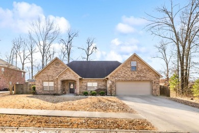 Spacious and Impressive Open Floor Plan! The primary suite is on Silver Springs Country Club in Arkansas - for sale on GolfHomes.com, golf home, golf lot