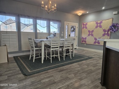 Beautiful home on the fareway. This home is a great space for on Snowflake Municipal Golf Course in Arizona - for sale on GolfHomes.com, golf home, golf lot