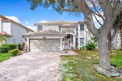 SELLER WILLING TO NEGOTIATE ROOF CREDIT FOR INSURANCE PURPOSES on Bear Lakes Country Club in Florida - for sale on GolfHomes.com, golf home, golf lot