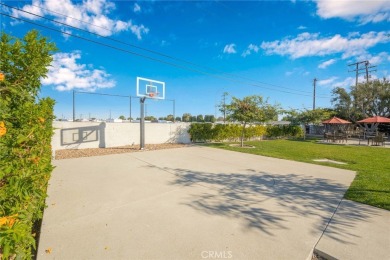Welcome to your wonderful greenbelt location! This beautifully on Leisure World Seal Beach Golf Course in California - for sale on GolfHomes.com, golf home, golf lot