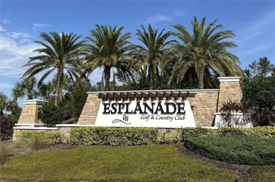 Welcome to LUXURY LIVING! This stunning 3 bedroom, 3 bath on Esplanade Golf and Country at Lakewood Ranch in Florida - for sale on GolfHomes.com, golf home, golf lot