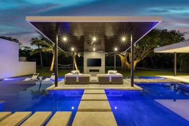 CASA D'ANDELOS12 North Beach Road  Jupiter Island on Jupiter Island Club in Florida - for sale on GolfHomes.com, golf home, golf lot