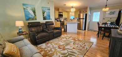 Modern and Updated 2 bedroom 2 bath home WITH EXTRAS in 55 + on Zephyrhills Municipal Golf Course in Florida - for sale on GolfHomes.com, golf home, golf lot