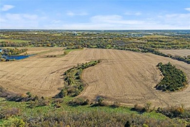 Here's the location everyone wants! Close to town. Crop income on Gardner Golf Course in Kansas - for sale on GolfHomes.com, golf home, golf lot