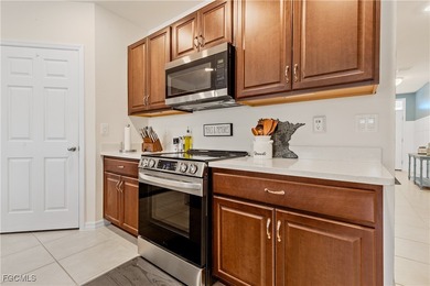 Easy living here waiting for you in this gorgeous community of on Herons Glen Golf and Country Club in Florida - for sale on GolfHomes.com, golf home, golf lot