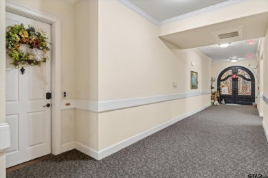 Exquisite Waterfront Condo in the Cascades - Sophisticated 3 Bed on Cascades Golf Club in Texas - for sale on GolfHomes.com, golf home, golf lot