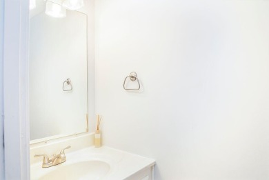 Beautifully updated townhome offers three finished levels with on Boone Links Golf Course in Kentucky - for sale on GolfHomes.com, golf home, golf lot