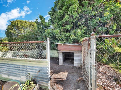 This spacious, classic midcentury Hilo home has been in the same on Hilo Municipal Golf Course in Hawaii - for sale on GolfHomes.com, golf home, golf lot