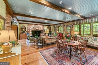 Stunning 3 bedroom, 3.5 bath ranch over basement with exquisite on Atlanta Athletic Club in Georgia - for sale on GolfHomes.com, golf home, golf lot