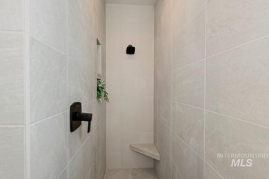 Thoughtfully designed single-level floor plan offers 3 bedrooms on Hunters Point Golf Club in Idaho - for sale on GolfHomes.com, golf home, golf lot