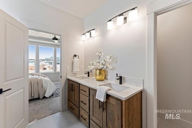 Thoughtfully designed single-level floor plan offers 3 bedrooms on Hunters Point Golf Club in Idaho - for sale on GolfHomes.com, golf home, golf lot