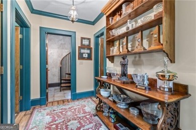 Stunning 3 bedroom, 3.5 bath ranch over basement with exquisite on Atlanta Athletic Club in Georgia - for sale on GolfHomes.com, golf home, golf lot