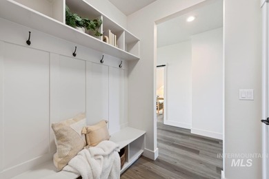 Thoughtfully designed single-level floor plan offers 3 bedrooms on Hunters Point Golf Club in Idaho - for sale on GolfHomes.com, golf home, golf lot