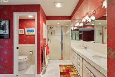 Welcome to this beautifully maintained 3-bedroom, 2.5-bath home on  in Washington - for sale on GolfHomes.com, golf home, golf lot