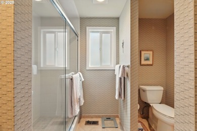 Welcome to this beautifully maintained 3-bedroom, 2.5-bath home on  in Washington - for sale on GolfHomes.com, golf home, golf lot