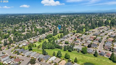 Welcome to this beautifully maintained 3-bedroom, 2.5-bath home on  in Washington - for sale on GolfHomes.com, golf home, golf lot