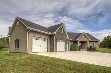 RLS BUILDERS (RONNIE SHELTON’S CUSTOM PERSONAL HOME AND ACRES). on Dandridge Golf and Country Club in Tennessee - for sale on GolfHomes.com, golf home, golf lot