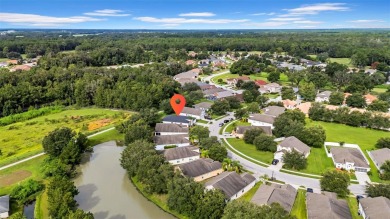 Set inside the gated golf community of Hernando Oaks, this move on Hernando Oaks Golf and Country Club in Florida - for sale on GolfHomes.com, golf home, golf lot