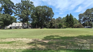 Stunning 3BR/2.5BA Residence in Sought-After Corbin Hills - Golf on Corbin Hills Golf Club in North Carolina - for sale on GolfHomes.com, golf home, golf lot