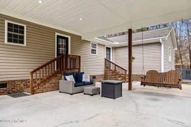 Enjoy the charm of coastal living just outside historic Bath on Bayview Golf Course in North Carolina - for sale on GolfHomes.com, golf home, golf lot