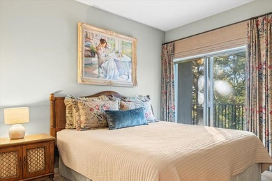 Beautiful 2 bedroom 2.5 bath condo centrally located in East on Chickasaw Country Club in Tennessee - for sale on GolfHomes.com, golf home, golf lot