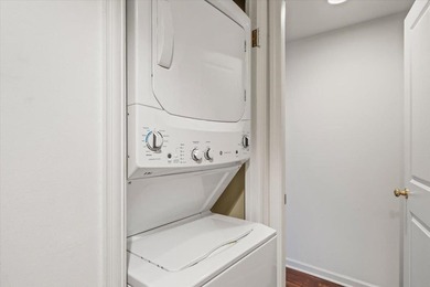 Beautiful 2 bedroom 2.5 bath condo centrally located in East on Chickasaw Country Club in Tennessee - for sale on GolfHomes.com, golf home, golf lot