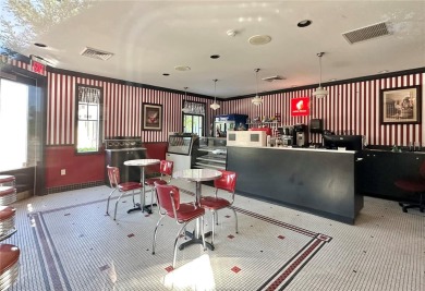 NEW LOW PRICE FOR QUICK SALE! Sellers are motivated to sell and on Arlington Ridge Golf Club in Florida - for sale on GolfHomes.com, golf home, golf lot